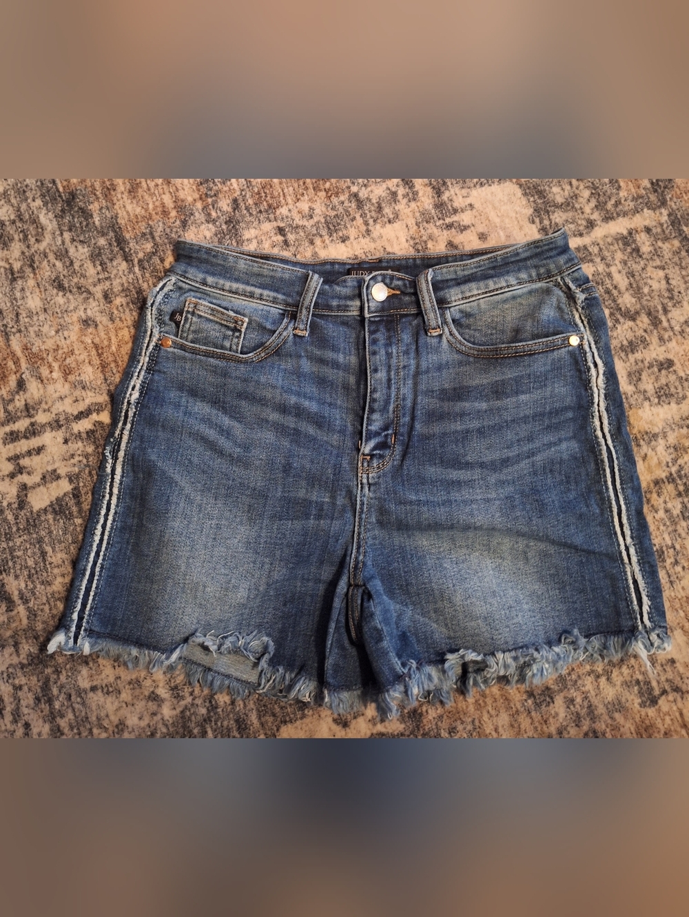 Judy Blue Sunny Day Shorts. Super Cute Side Detail. Sz L